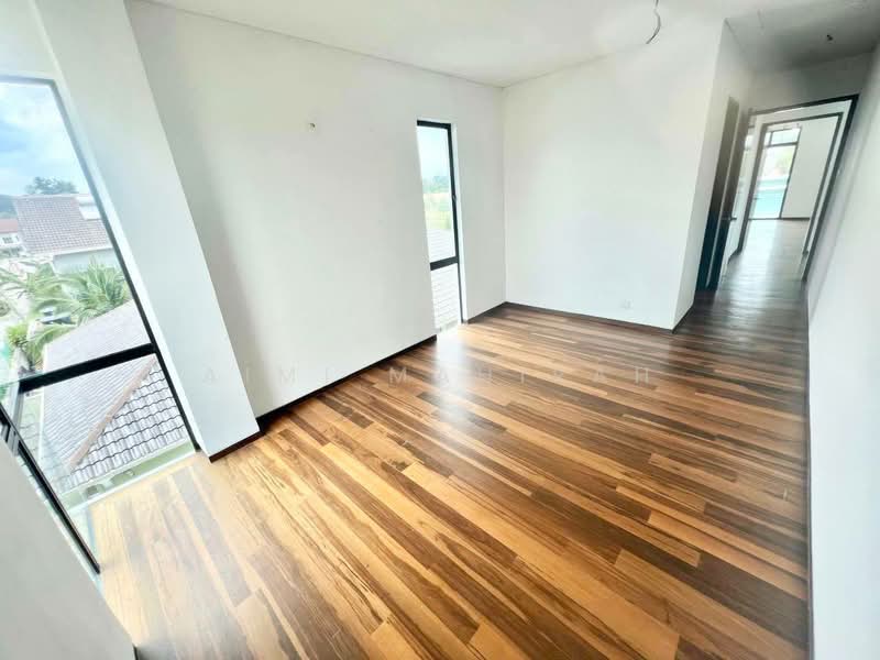 Bungalow House untuk Dijual di Taman Universiti (Bangi) - Aimi Mahirah - PropertyGuru.com.my