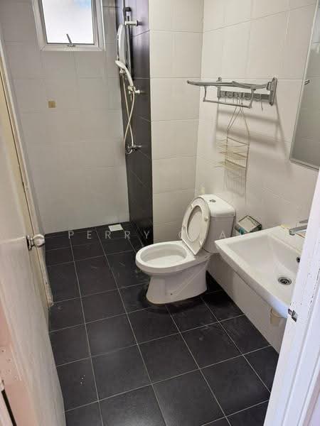 Kediaman Servis untuk Disewa di Maxim Citylights - Perry Chai - Bathroom - PropertyGuru.com.my
