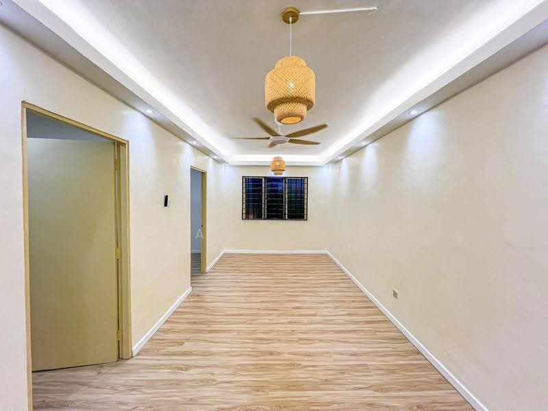 Pangsapuri untuk Dijual di Apartment Idaman - Izzat Zamros - Interior - PropertyGuru.com.my