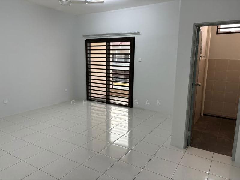 Rumah Teres 2-Tingkat untuk Disewa di Bukit Setongkol (Kuantan) - Chris Gan - Interior - PropertyGuru.com.my