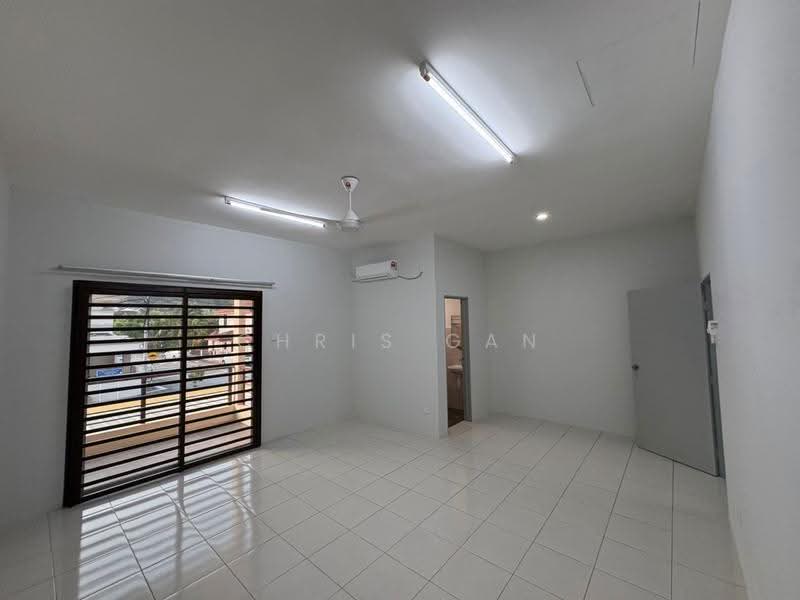 Rumah Teres 2-Tingkat untuk Disewa di Bukit Setongkol (Kuantan) - Chris Gan - Interior - PropertyGuru.com.my