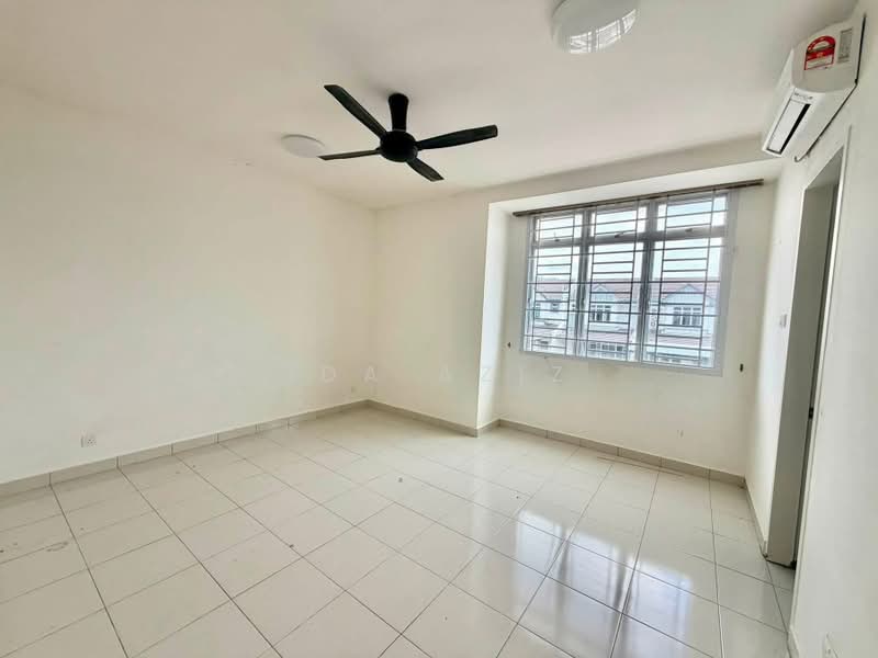 Rumah Teres untuk Dijual di Kangkar Pulai (Skudai) - Ida Aziz - Interior - PropertyGuru.com.my