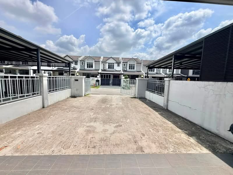 Rumah Teres untuk Dijual di Kangkar Pulai (Skudai) - Ida Aziz - Exterior - PropertyGuru.com.my