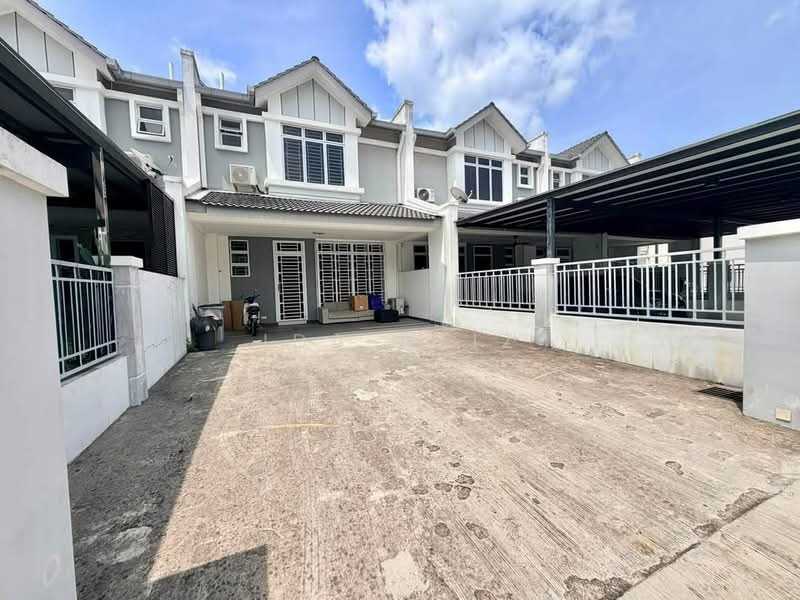 Rumah Teres untuk Dijual di Kangkar Pulai (Skudai) - Ida Aziz - Exterior - PropertyGuru.com.my