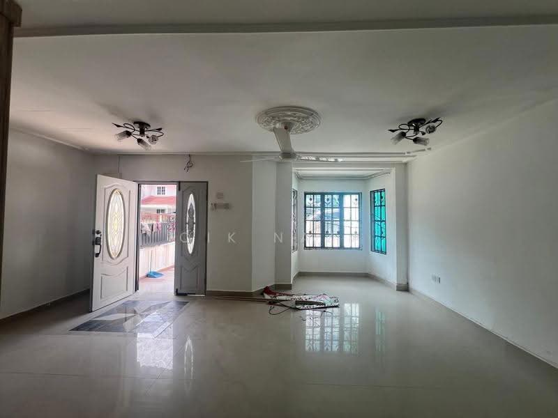 2-storey Terraced House for Sale in Ampang (Selangor) - Cik Naza - Living Room - PropertyGuru.com.my