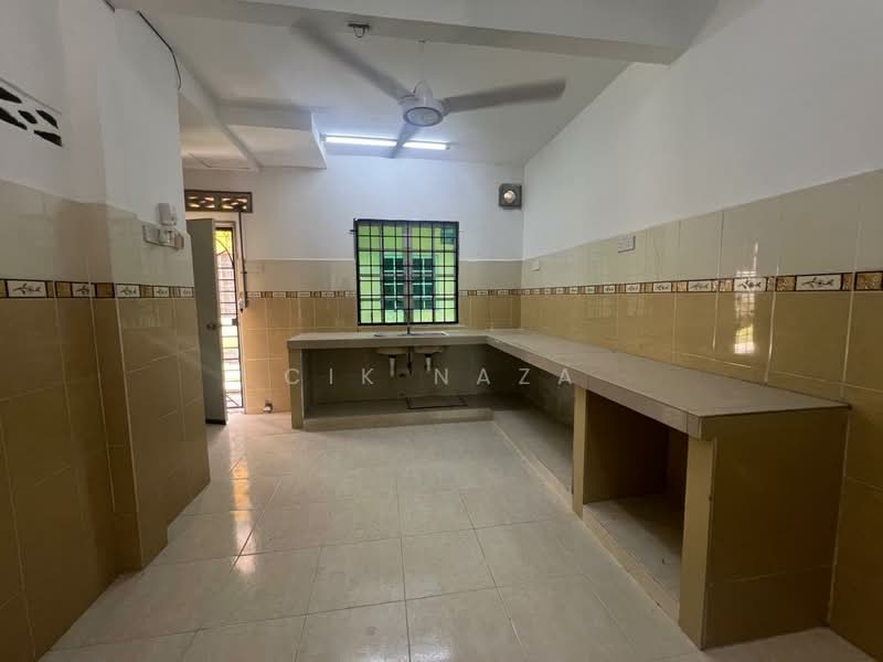 2-storey Terraced House for Sale in Ampang (Selangor) - Cik Naza - Kitchen - PropertyGuru.com.my