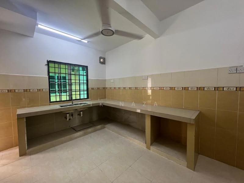 2-storey Terraced House for Sale in Ampang (Selangor) - Cik Naza - Kitchen - PropertyGuru.com.my