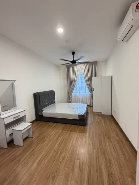 Service Residence for Rent at Gravit8, Klang - LS Chu - Bedroom - PropertyGuru.com.my
