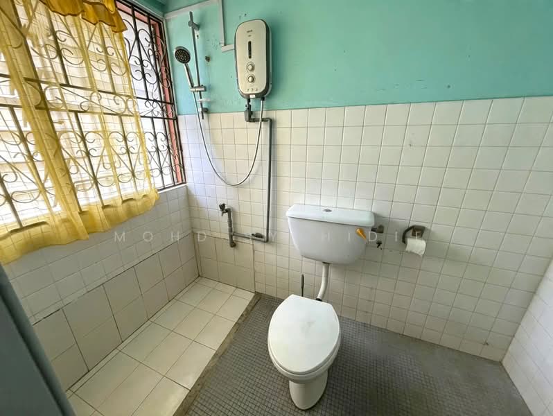 Rumah Teres 2-Tingkat untuk Dijual di Taman Melawati (Ulu Kelang) - Mohd Syahidie - Bathroom - PropertyGuru.com.my