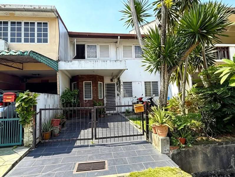 Rumah Teres 2-Tingkat untuk Dijual di Taman Melawati (Ulu Kelang) - Mohd Syahidie - Exterior - PropertyGuru.com.my