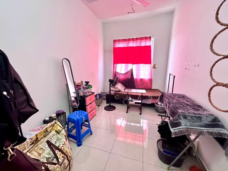 Rumah Teres 2-Tingkat untuk Dijual di Bandar Tasik Puteri (Rawang) - Eliz Chan - Bedroom - PropertyGuru.com.my