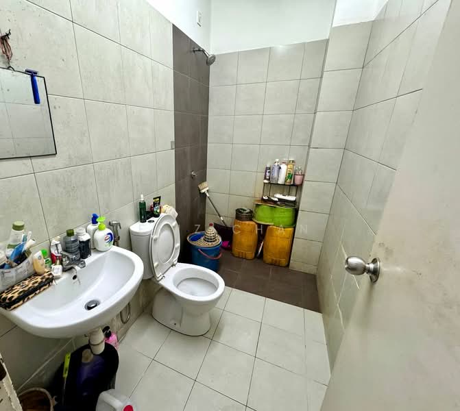 Rumah Teres 2-Tingkat untuk Dijual di Bandar Tasik Puteri (Rawang) - Eliz Chan - Bathroom - PropertyGuru.com.my