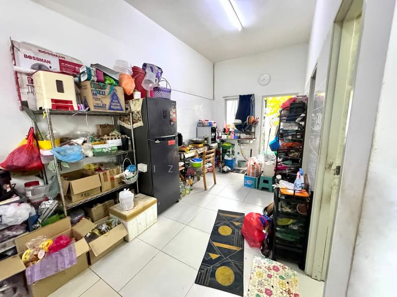 Rumah Teres 2-Tingkat untuk Dijual di Bandar Tasik Puteri (Rawang) - Eliz Chan - Kitchen - PropertyGuru.com.my