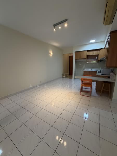 Kondominium untuk Dijual di Riana Green Condominium - Ava Wong - Kitchen - PropertyGuru.com.my