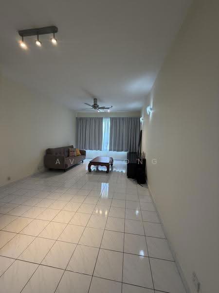 Kondominium untuk Dijual di Riana Green Condominium - Ava Wong - Living Room - PropertyGuru.com.my