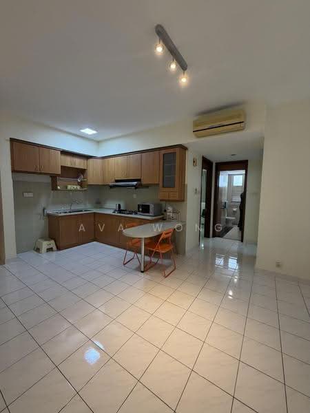 Kondominium untuk Dijual di Riana Green Condominium - Ava Wong - Kitchen - PropertyGuru.com.my