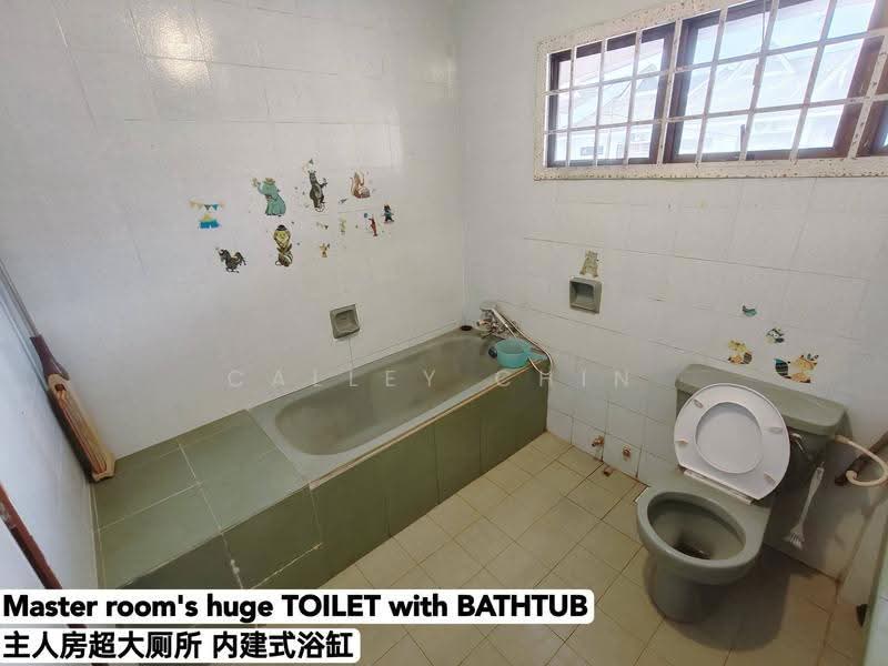 2-storey Terraced House for Sale in Taman Sri Putri (Skudai) - Calley Chin - Bathroom - PropertyGuru.com.my