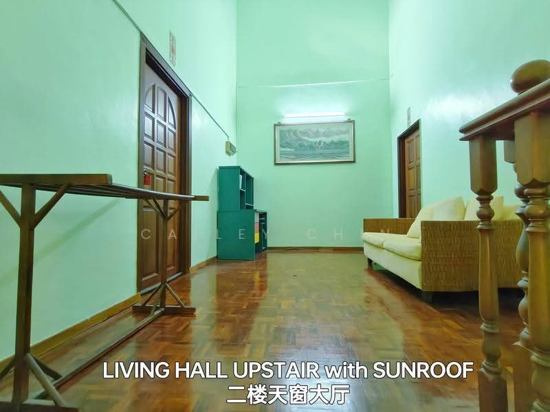 2-storey Terraced House for Sale in Taman Sri Putri (Skudai) - Calley Chin - Living Room - PropertyGuru.com.my