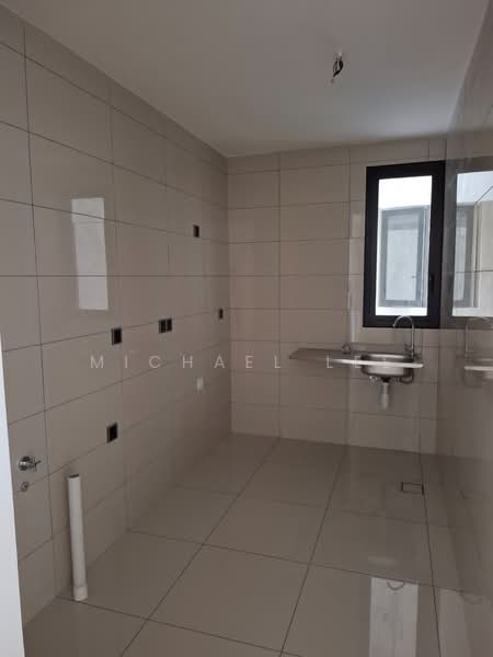 Kediaman Servis untuk Dijual di Duta Park Residences - Michael Lee - Kitchen - PropertyGuru.com.my