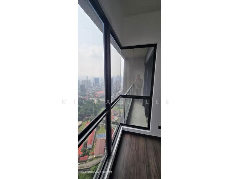 Kediaman Servis untuk Dijual di Duta Park Residences - Michael Lee - Balcony - PropertyGuru.com.my