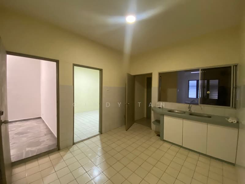 Rumah Teres 2-Tingkat untuk Dijual di Petaling Jaya (Selangor) - Cindy Tan - Kitchen - PropertyGuru.com.my