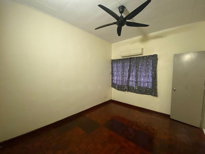Rumah Teres 2-Tingkat untuk Dijual di Petaling Jaya (Selangor) - Cindy Tan - Bedroom - PropertyGuru.com.my