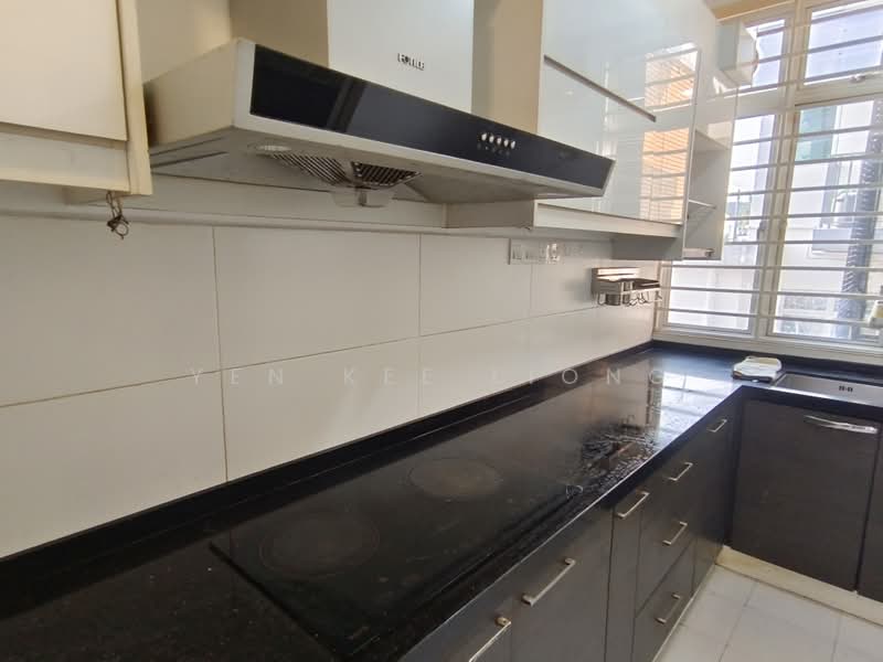 Rumah Bandar untuk Disewa di Taman Alam Putra (Seri Kembangan) - YEN KEE LIONG - Kitchen - PropertyGuru.com.my