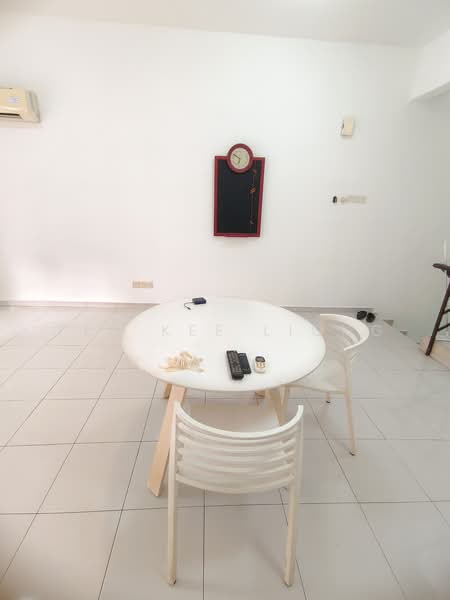Rumah Bandar untuk Disewa di Taman Alam Putra (Seri Kembangan) - YEN KEE LIONG - Dining Room - PropertyGuru.com.my