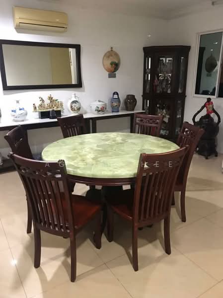 Semi-Detached House for Sale in Bukit Rahman Putra (Sungai Buloh) - Agnes Chee - Dining Room - PropertyGuru.com.my