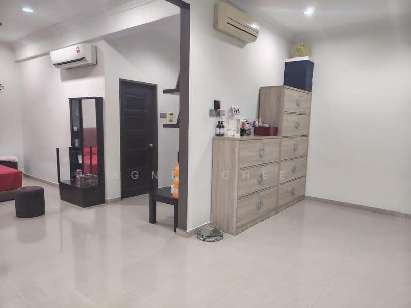 Semi-Detached House for Sale in Bukit Rahman Putra (Sungai Buloh) - Agnes Chee - Interior - PropertyGuru.com.my