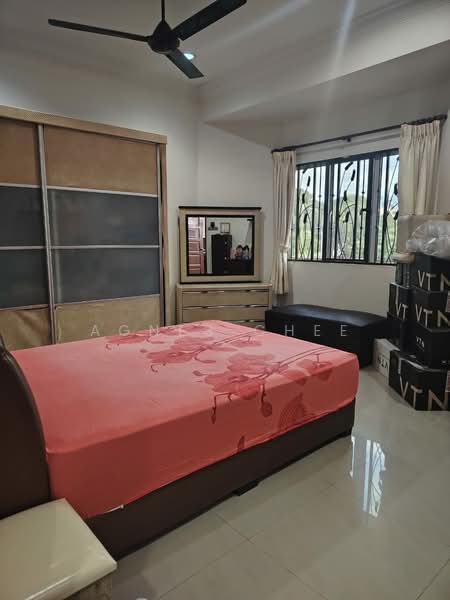 Semi-Detached House for Sale in Bukit Rahman Putra (Sungai Buloh) - Agnes Chee - Bedroom - PropertyGuru.com.my