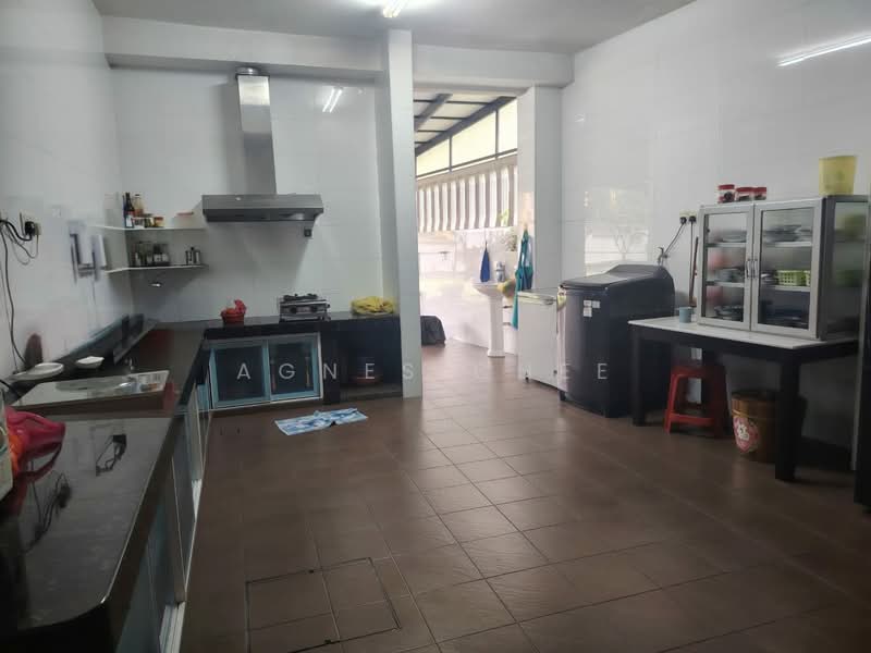 Semi-Detached House for Sale in Bukit Rahman Putra (Sungai Buloh) - Agnes Chee - Kitchen - PropertyGuru.com.my