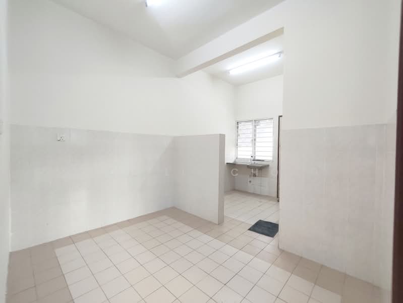 Rumah Teres 2-Tingkat untuk Dijual di Denai Alam (Shah Alam) - Michelle Chong - Kitchen - PropertyGuru.com.my