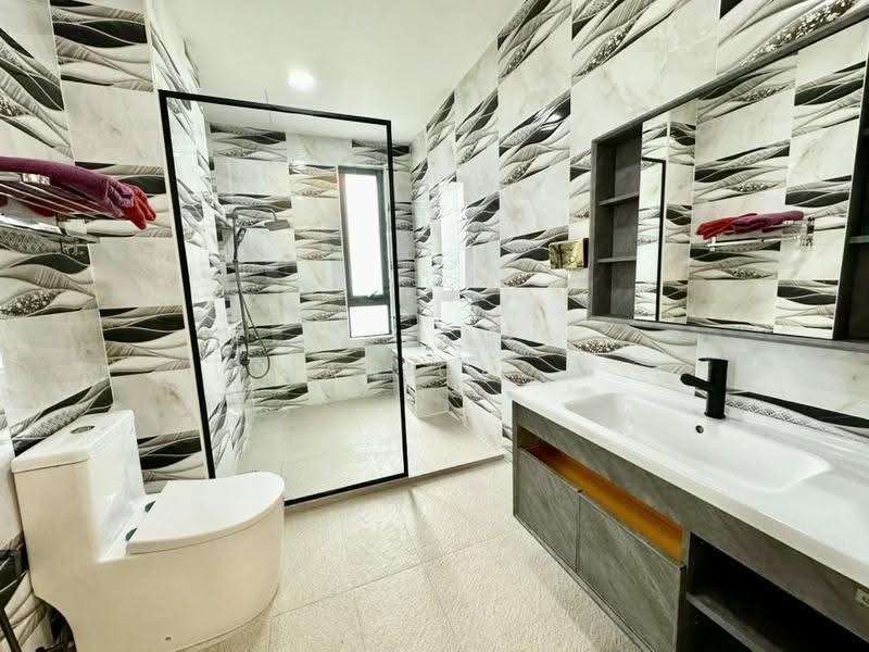 2-storey Terraced House for Sale in Iskandar Puteri (Nusajaya) (Johor) - Janice . - Bathroom - PropertyGuru.com.my