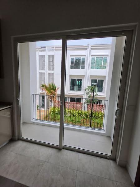 Rumah Teres 3-Tingkat untuk Dijual di Tanjung Tokong (Penang) - James Tan - Balcony - PropertyGuru.com.my