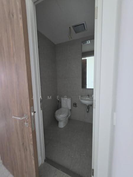 Rumah Teres 3-Tingkat untuk Dijual di Tanjung Tokong (Penang) - James Tan - Bathroom - PropertyGuru.com.my