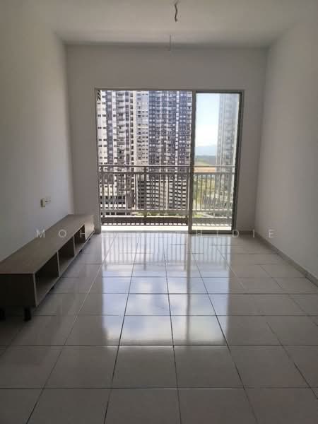 Kondominium untuk Dijual di Residensi Adelia 2 - Mohd Syahidie - Living Room - PropertyGuru.com.my