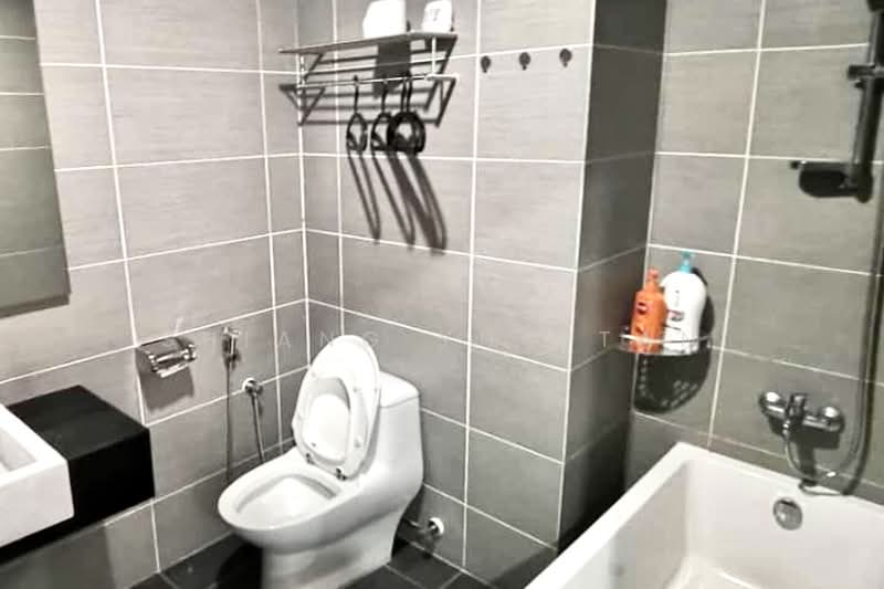 Kondominium untuk Disewa di KSL D'Esplanade Residence - Shiang Yng Tan - Bathroom - PropertyGuru.com.my