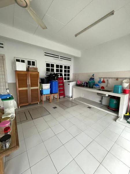 2-storey Terraced House for Sale in Damansara Heights (Kuala Lumpur) - MP Lam - Kitchen - PropertyGuru.com.my