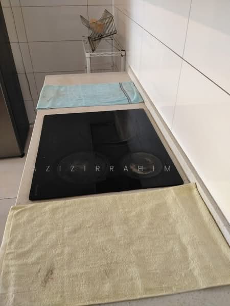 Service Residence for Rent at The Clio 2 Residences - Azizirrahim . - Kitchen - PropertyGuru.com.my
