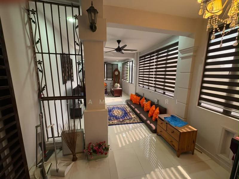 2-storey Terraced House for Sale in Taman Nusa Indah (Iskandar Puteri (Nusajaya)) - MUHAMAD AZRI - Living Room - PropertyGuru.com.my