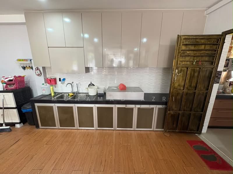 2-storey Terraced House for Sale in Taman Nusa Indah (Iskandar Puteri (Nusajaya)) - MUHAMAD AZRI - Kitchen - PropertyGuru.com.my