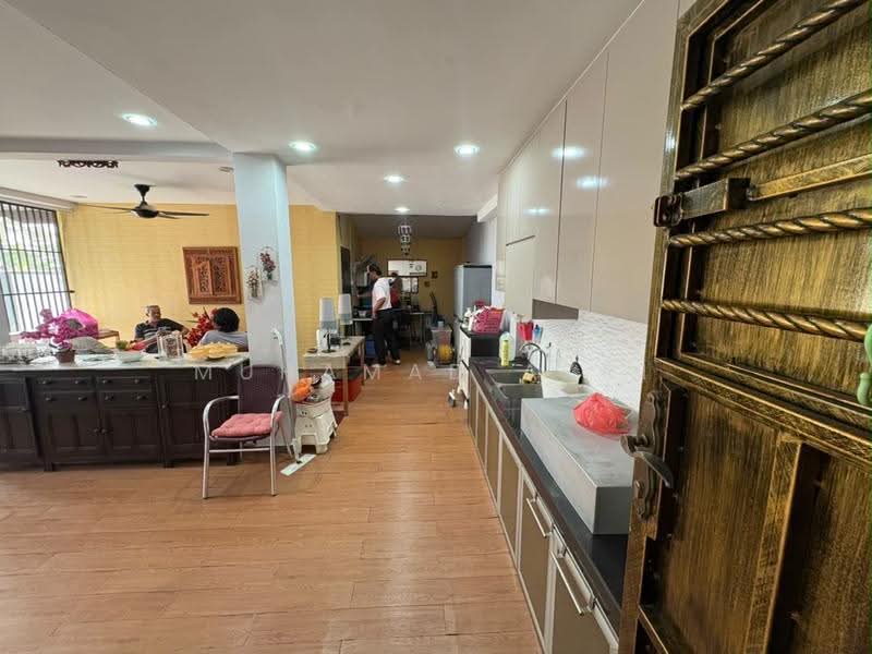 2-storey Terraced House for Sale in Taman Nusa Indah (Iskandar Puteri (Nusajaya)) - MUHAMAD AZRI - Kitchen - PropertyGuru.com.my