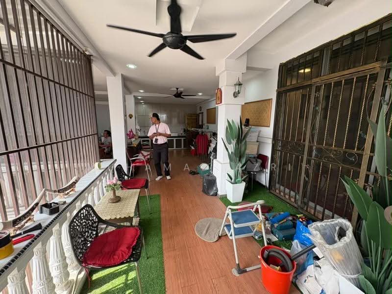 2-storey Terraced House for Sale in Taman Nusa Indah (Iskandar Puteri (Nusajaya)) - MUHAMAD AZRI - Balcony - PropertyGuru.com.my