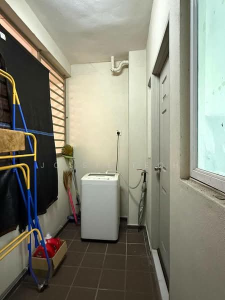 Kondominium untuk Disewa di Kelisa Heights - Jossie Teoh - Balcony - PropertyGuru.com.my