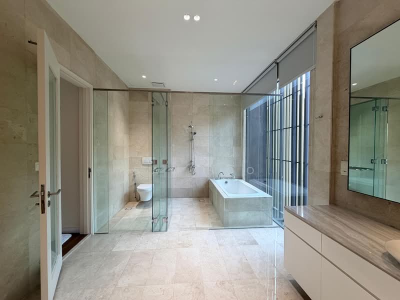 Townhouse for Sale in Taman Sri Hartamas (Sri Hartamas) - Sam Hoo - Bathroom - PropertyGuru.com.my