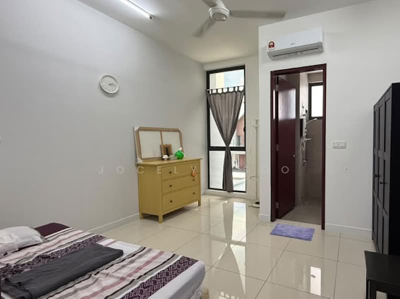 Rumah Teres 2-Tingkat untuk Dijual di Jade Hills (Kajang) - Jocelyn Soo - PropertyGuru.com.my