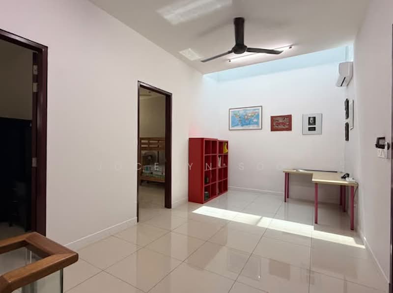 Rumah Teres 2-Tingkat untuk Dijual di Jade Hills (Kajang) - Jocelyn Soo - PropertyGuru.com.my