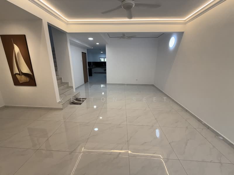 2-storey Terraced House for Sale in Bandar Mahkota Cheras (Cheras) - Kelton Seet - Living Room - PropertyGuru.com.my
