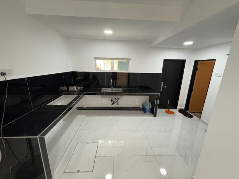 2-storey Terraced House for Sale in Bandar Mahkota Cheras (Cheras) - Kelton Seet - Kitchen - PropertyGuru.com.my